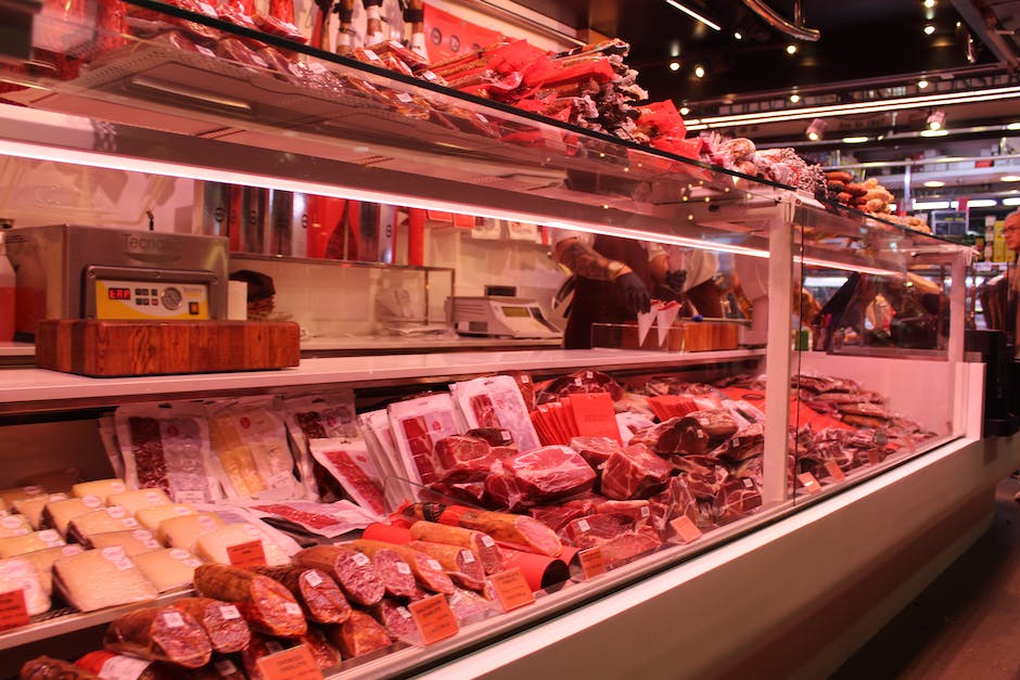 Exploring the Variety of Meats at John Mull's