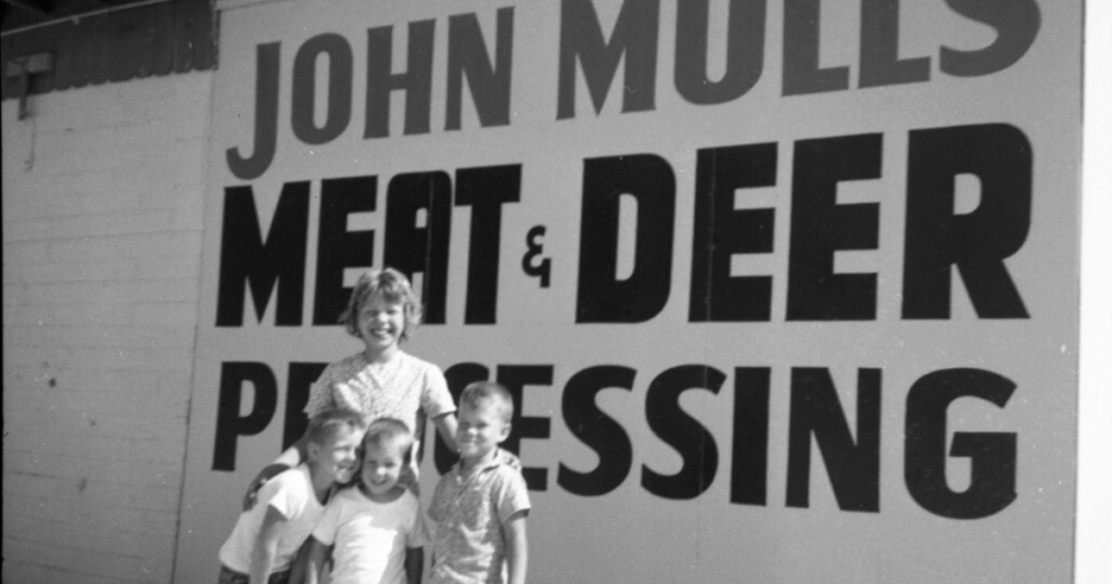 Guy Fieri from diners, drive-ins, and dives at John Mull’s Road Kill Grill enjoying smoked brisket and rib tips in Las Vegas